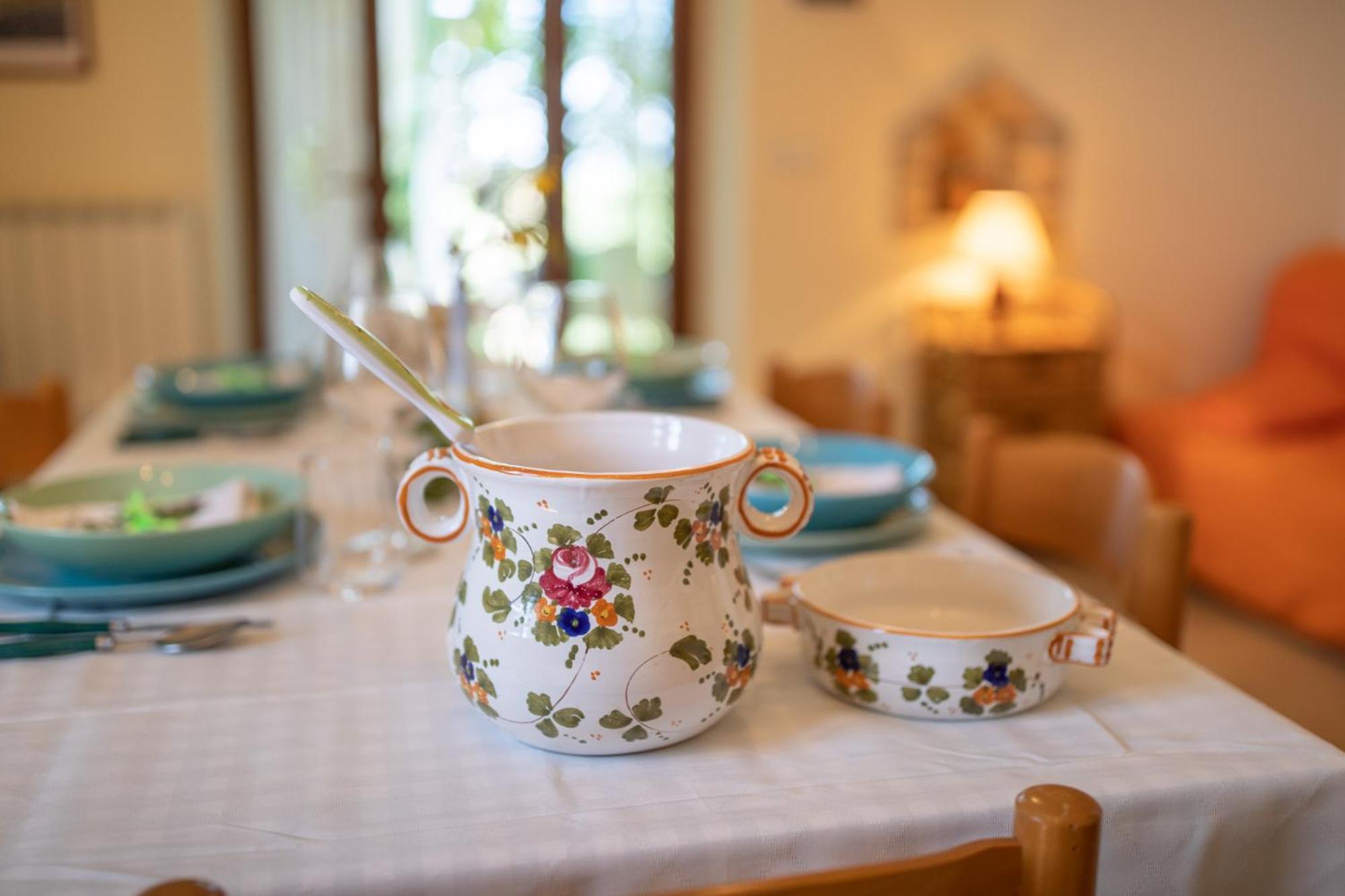 Agriturismo Isola Dei Calanchi - Guest House Атрі Екстер'єр фото